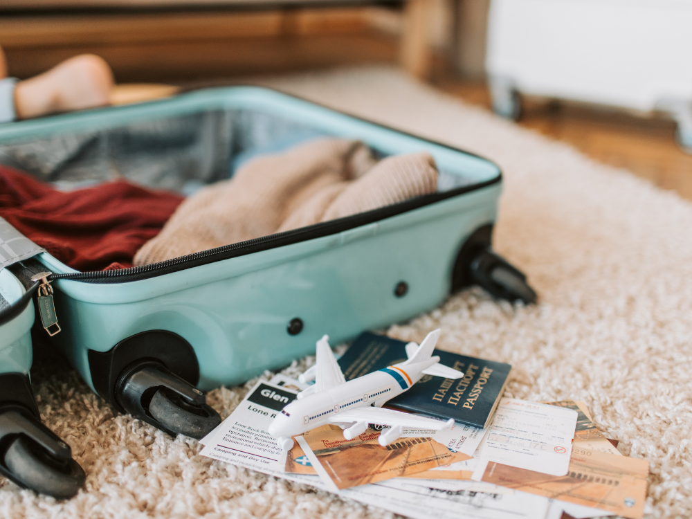 Como Organizar Mala de Viagem: 5 Truques Práticos Para Viajar Leve